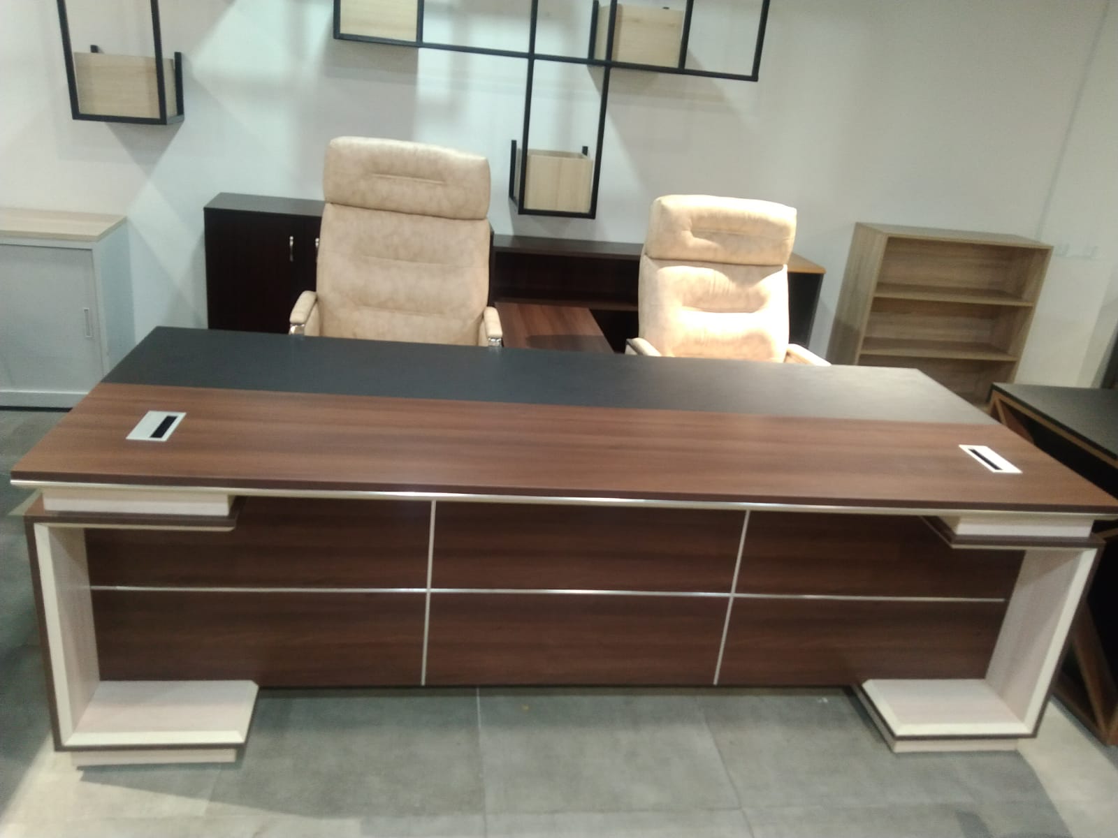 Office Desk
